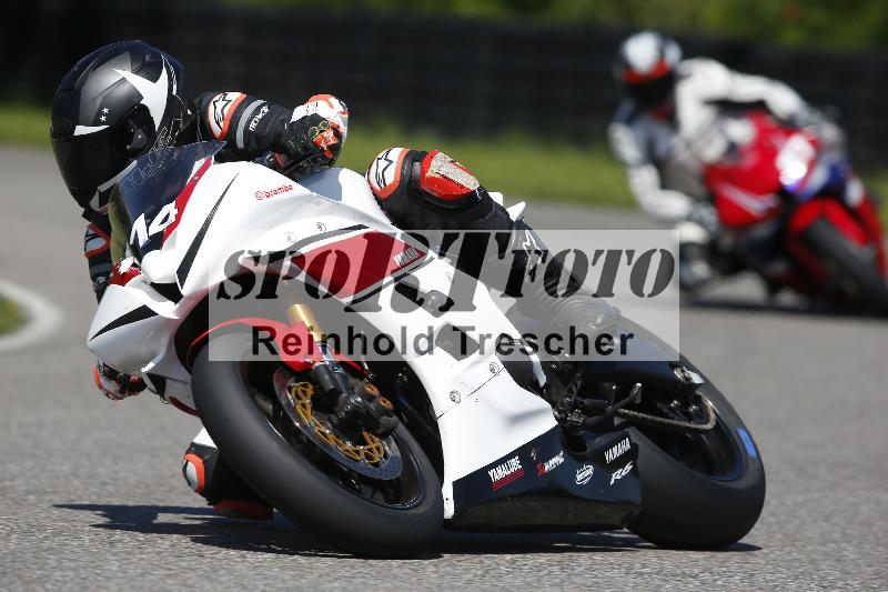 /Archiv-2024/29 12.06.2024 MOTO.CH Track Day ADR/Gruppe rot/114